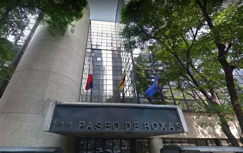 BPI Paseo Legaspi (Bank) at 111 Paseo De Roxas Corner .